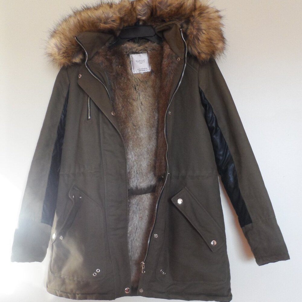 Zara Trafaluc Brown Winter Coat with Faux Fur Hood size-XS